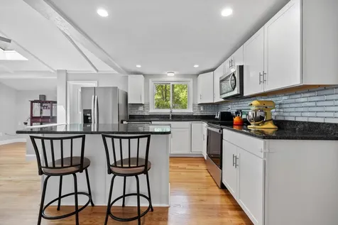 10 Hall Street Bedford NH 03110