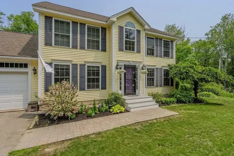 129 Lucas Pond Road Northwood NH 03261