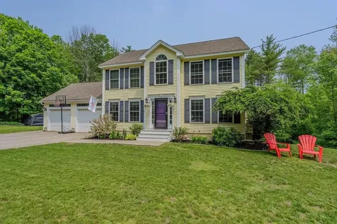 129 Lucas Pond Road Northwood NH 03261