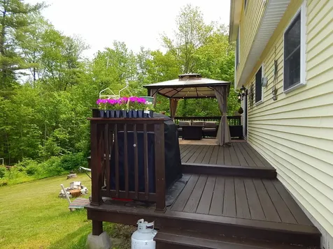 129 Lucas Pond Road Northwood NH 03261