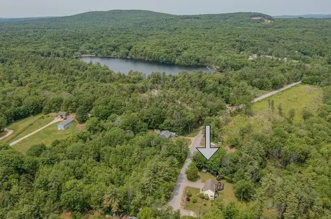 129 Lucas Pond Road Northwood NH 03261