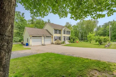 129 Lucas Pond Road Northwood NH 03261
