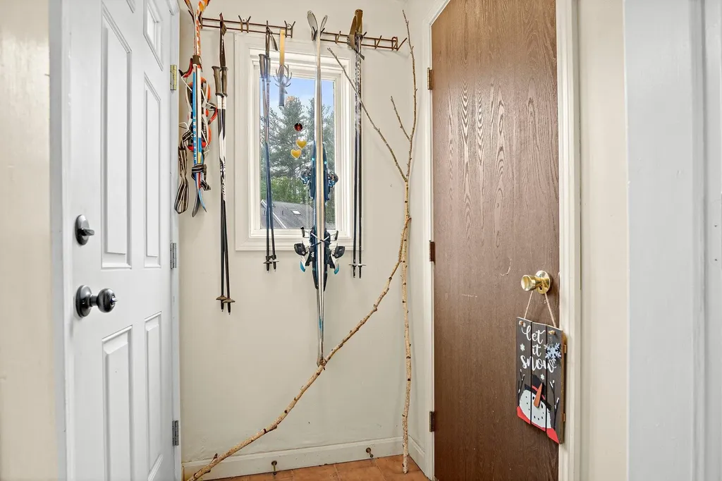 14 Monroe Drive Woodstock NH 03262