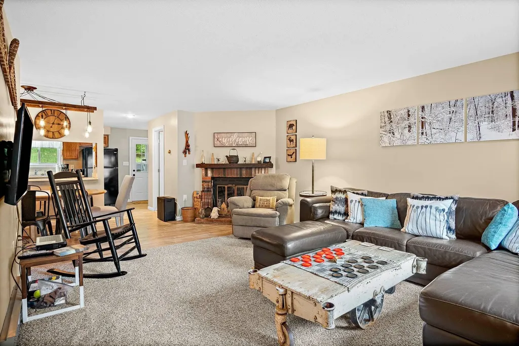 14 Monroe Drive Woodstock NH 03262