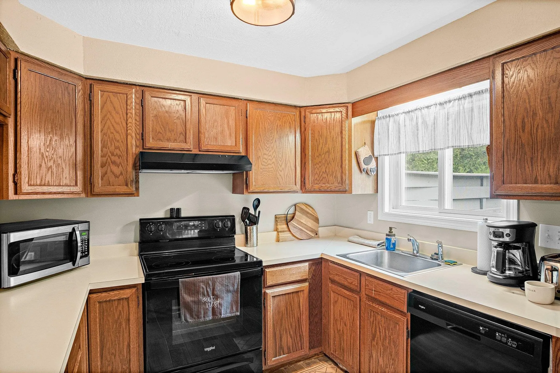 14 Monroe Drive Woodstock NH 03262