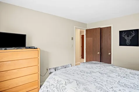 14 Monroe Drive Woodstock NH 03262