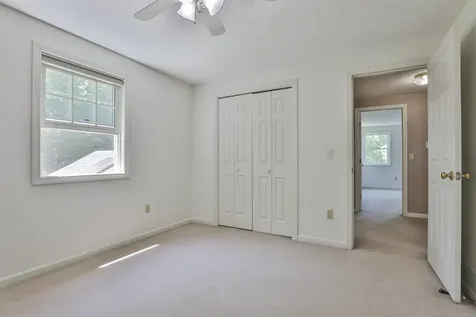 16 Tamarack Court Manchester NH 03103