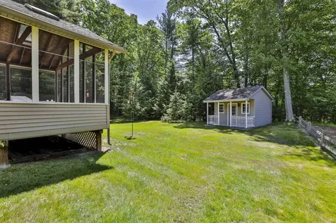 16 Tamarack Court Manchester NH 03103