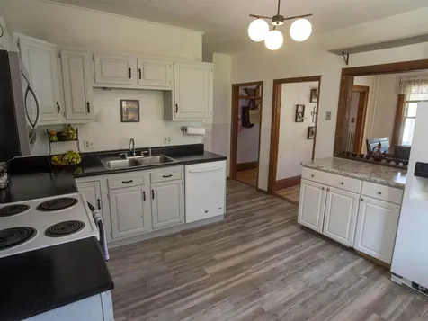 11 Maple Grove Street Barre City VT 05641