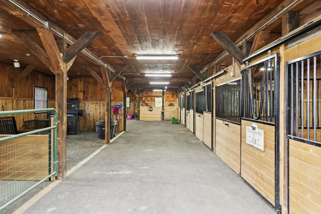 412 Skyland Lane Woodstock VT 05091