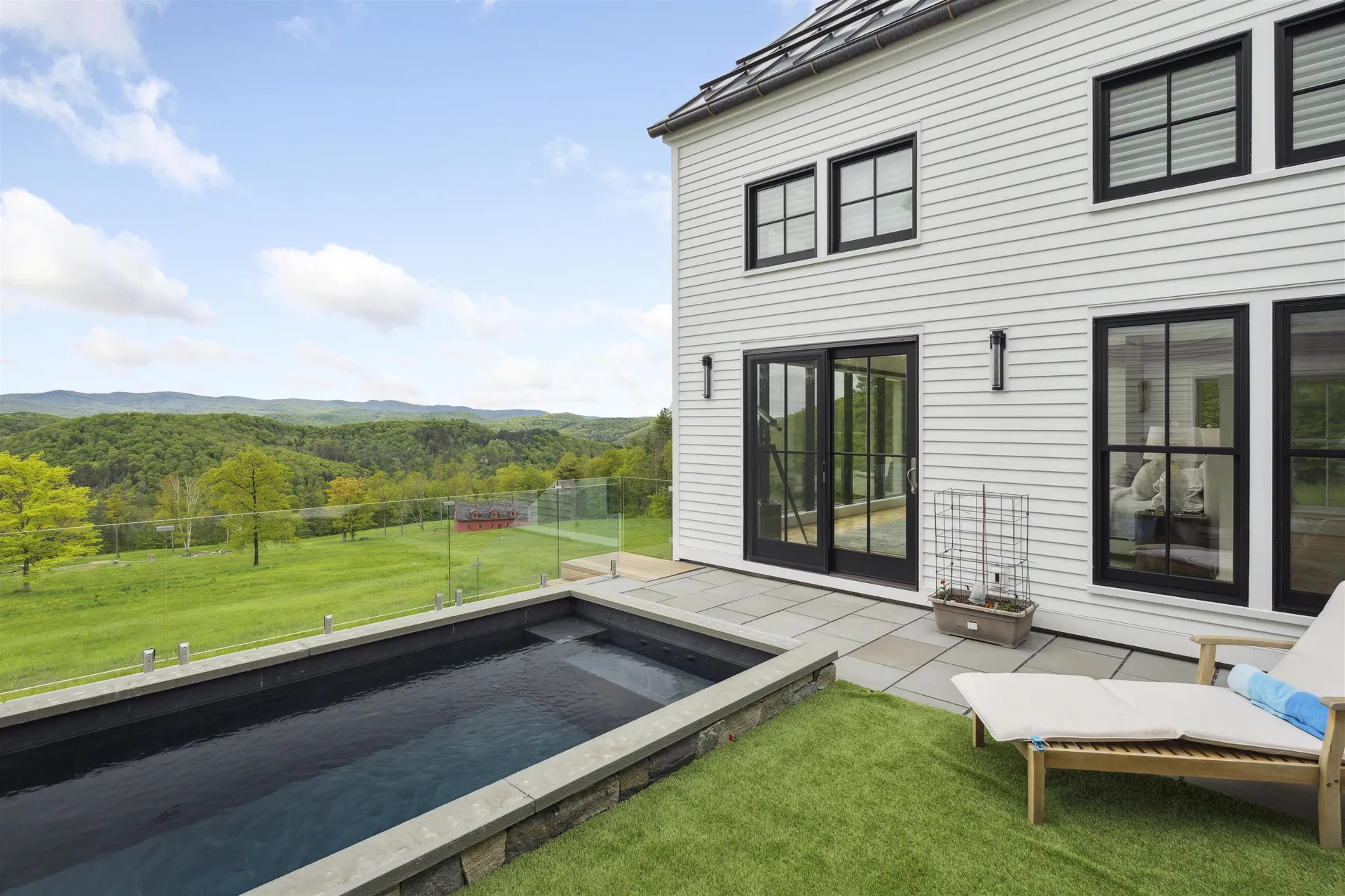 412 Skyland Lane Woodstock VT 05091