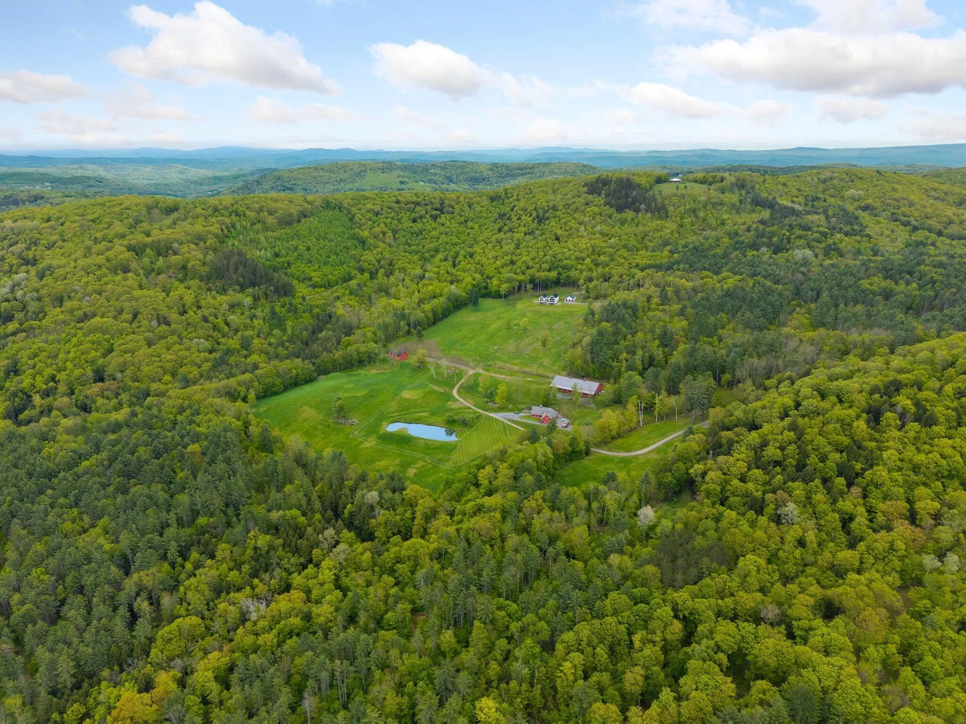 412 Skyland Lane Woodstock VT 05091