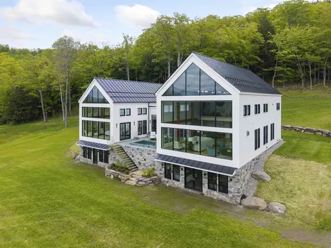 412 Skyland Lane Woodstock VT 05091