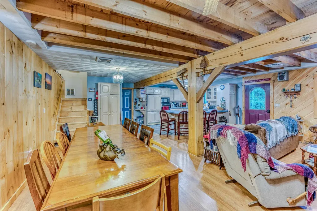 48 Wetherbee Road Lyman NH 03585