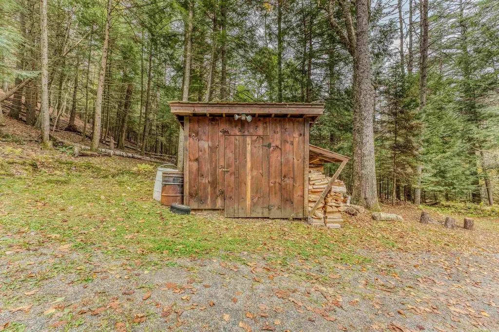 48 Wetherbee Road Lyman NH 03585