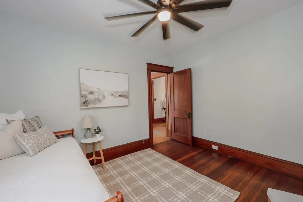 998 Merrill Street Manchester NH 03103