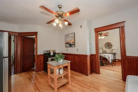 998 Merrill Street Manchester NH 03103