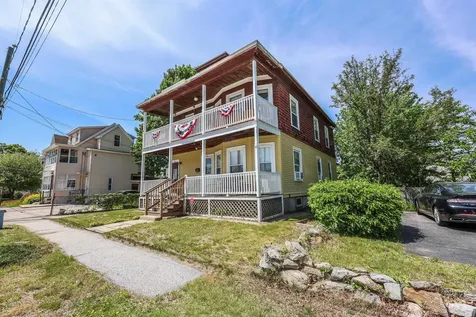 998 Merrill Street Manchester NH 03103