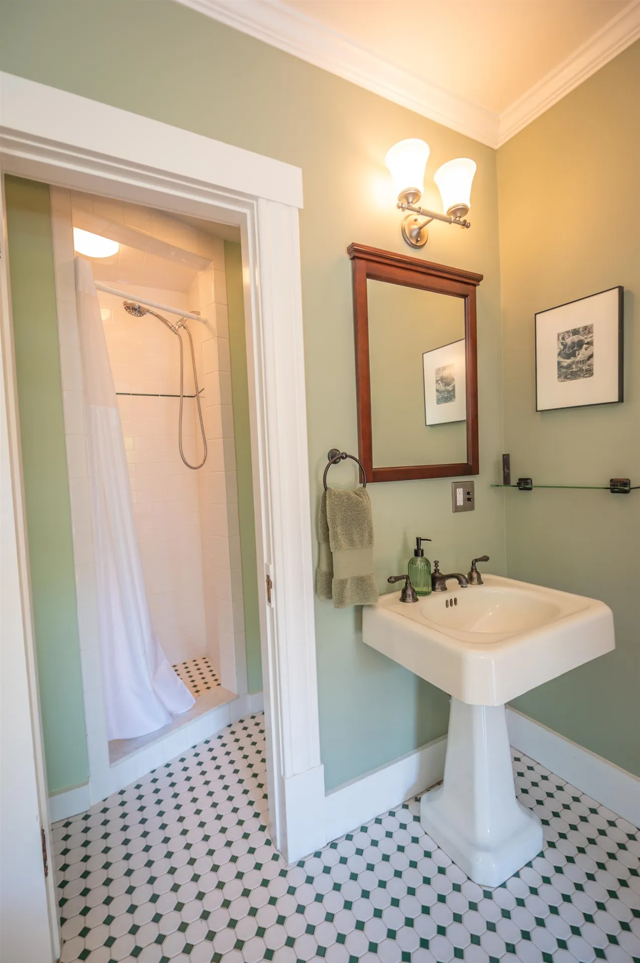 20 Ray Hill Road Wilmington VT 05363