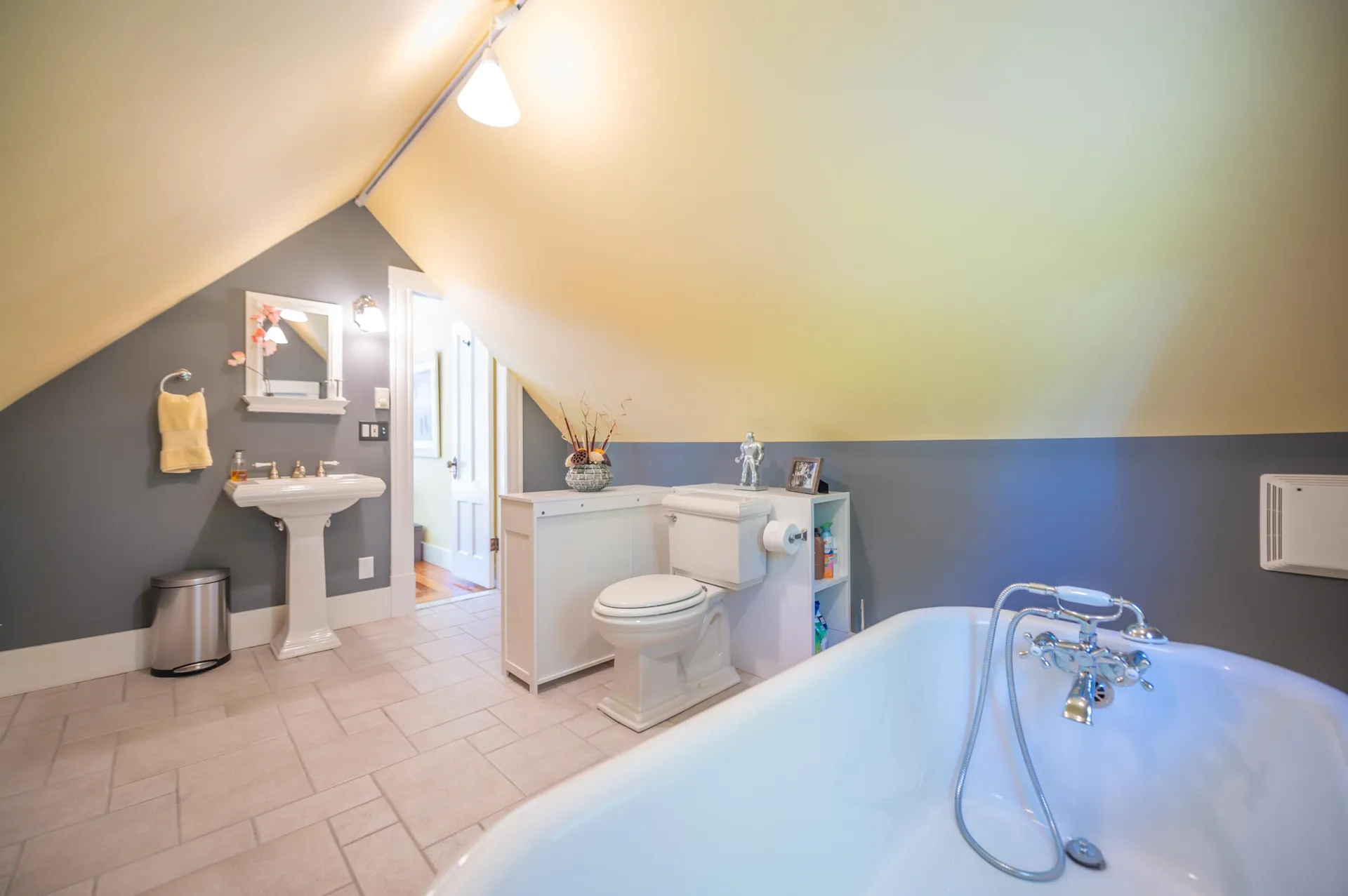 20 Ray Hill Road Wilmington VT 05363