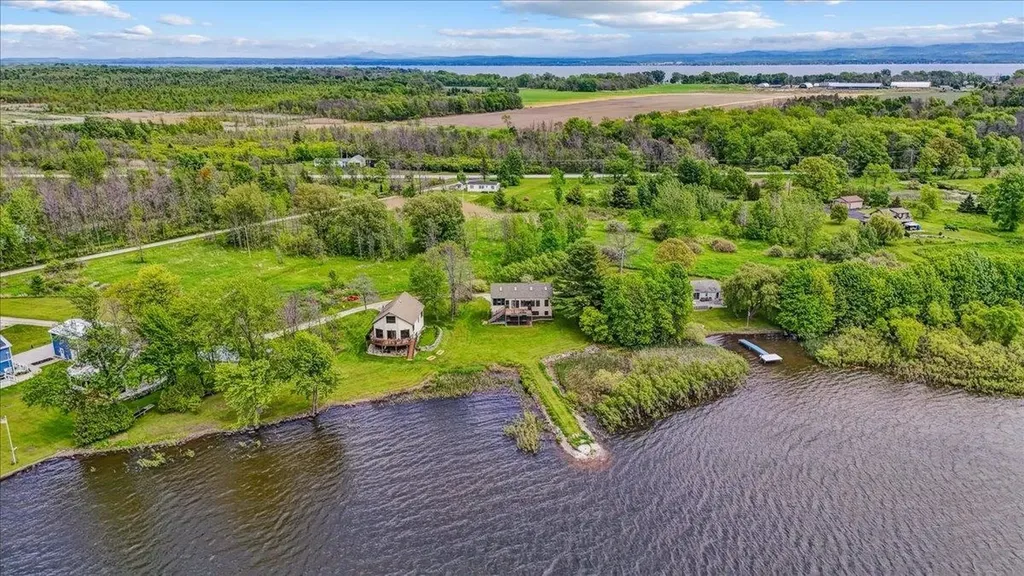 256 Poquette Lane North Hero VT 05474