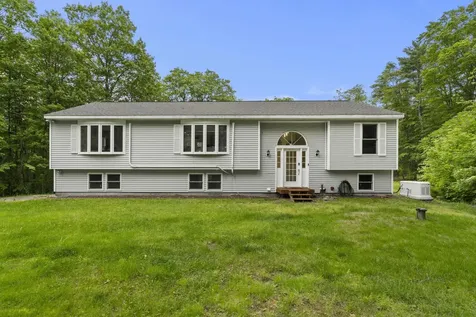 196 Walker Hill Road Weare NH 03281