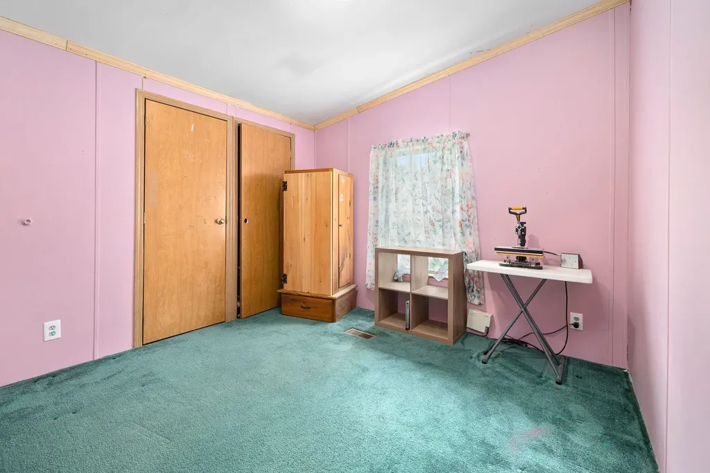 50 Thompson Road Topsham VT 05040