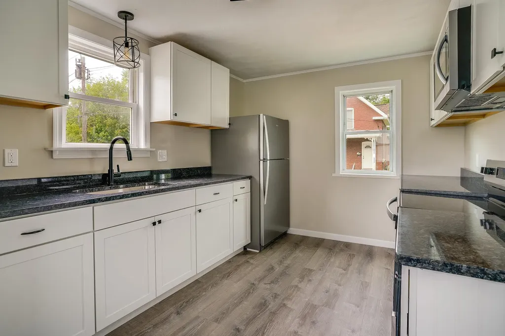 25 Prospect Street Pembroke NH 03275