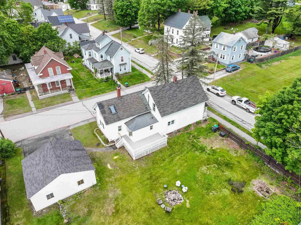 25 Prospect Street Pembroke NH 03275