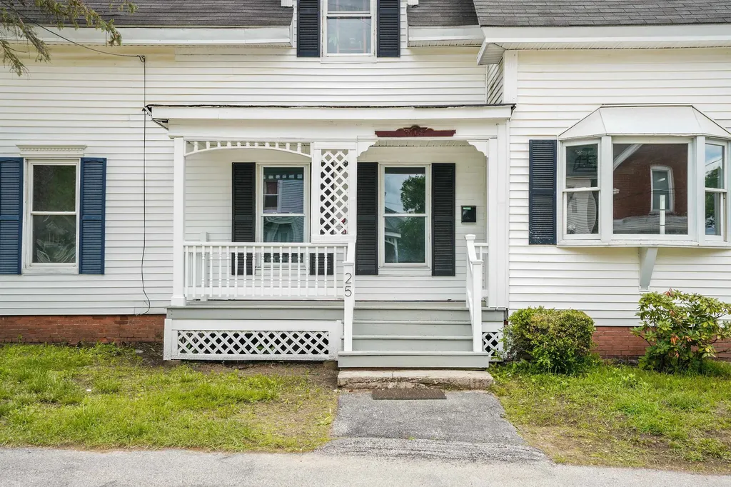 25 Prospect Street Pembroke NH 03275