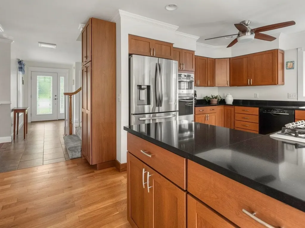 278 South Cove Road Burlington VT 05401