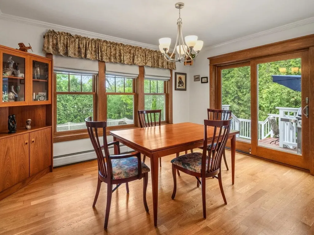 278 South Cove Road Burlington VT 05401