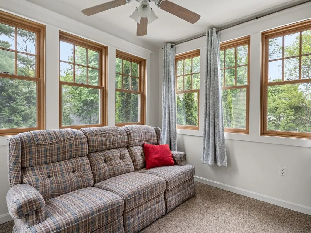 278 South Cove Road Burlington VT 05401