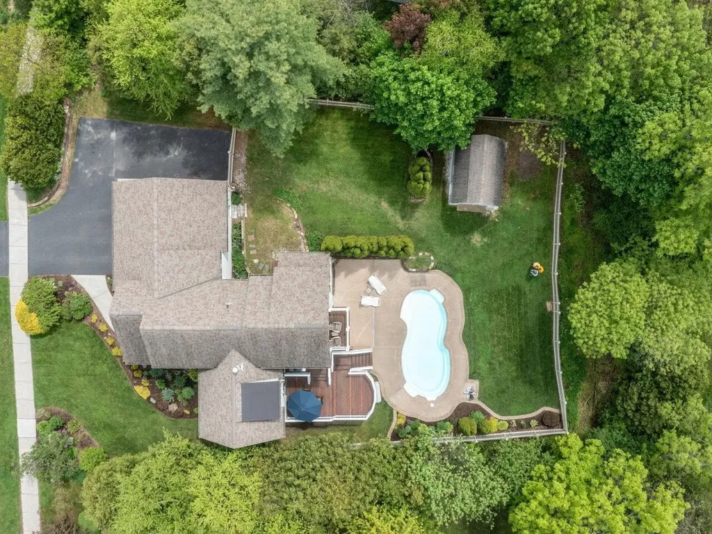 278 South Cove Road Burlington VT 05401