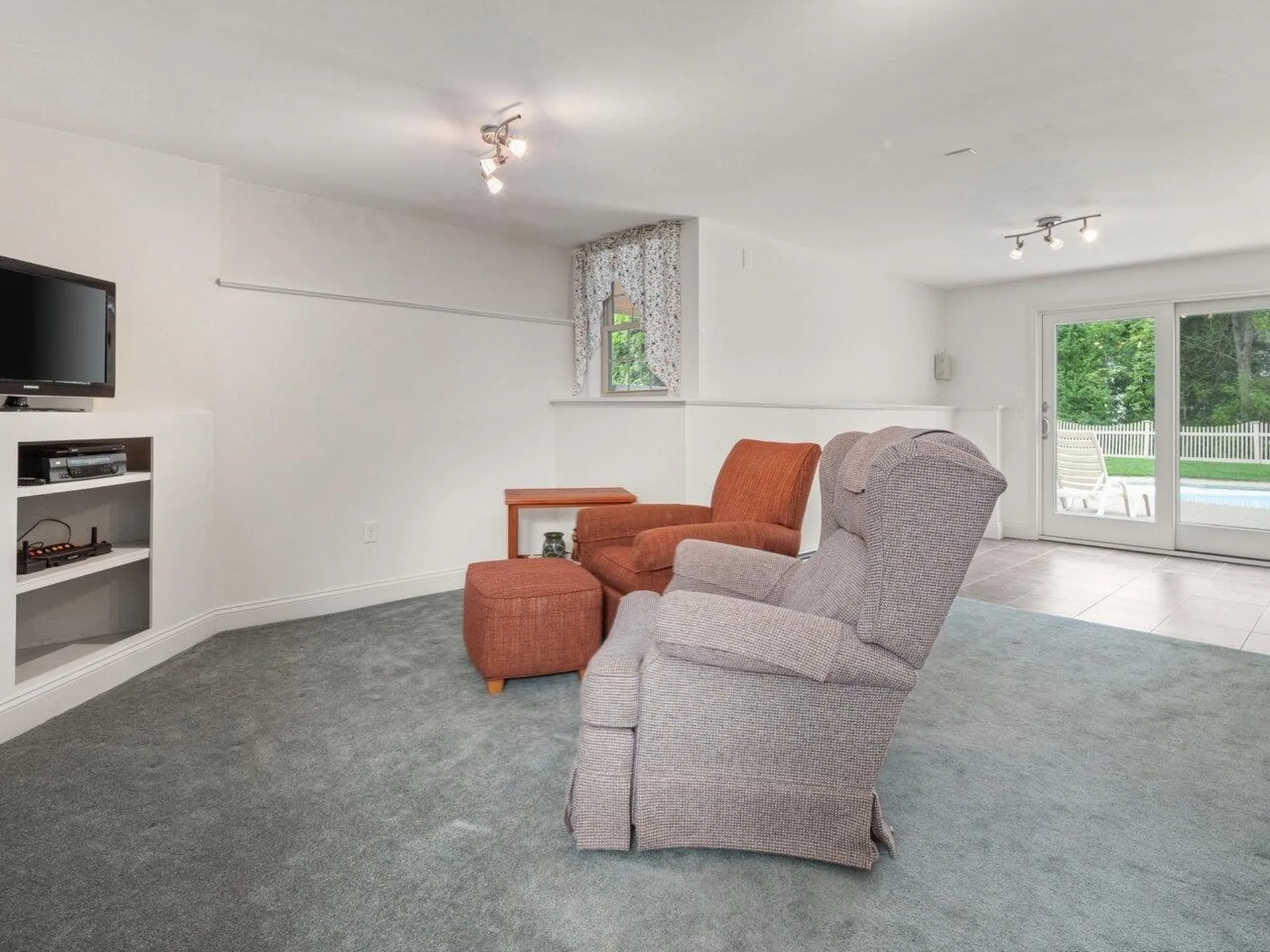 278 South Cove Road Burlington VT 05401