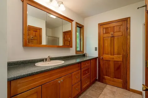 6 Virginia Court Hooksett NH 03106