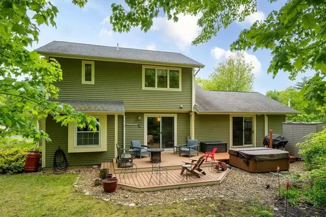 6 Virginia Court Hooksett NH 03106