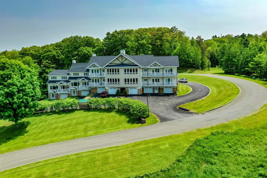 120 Pepin Drive Newport City VT 05855