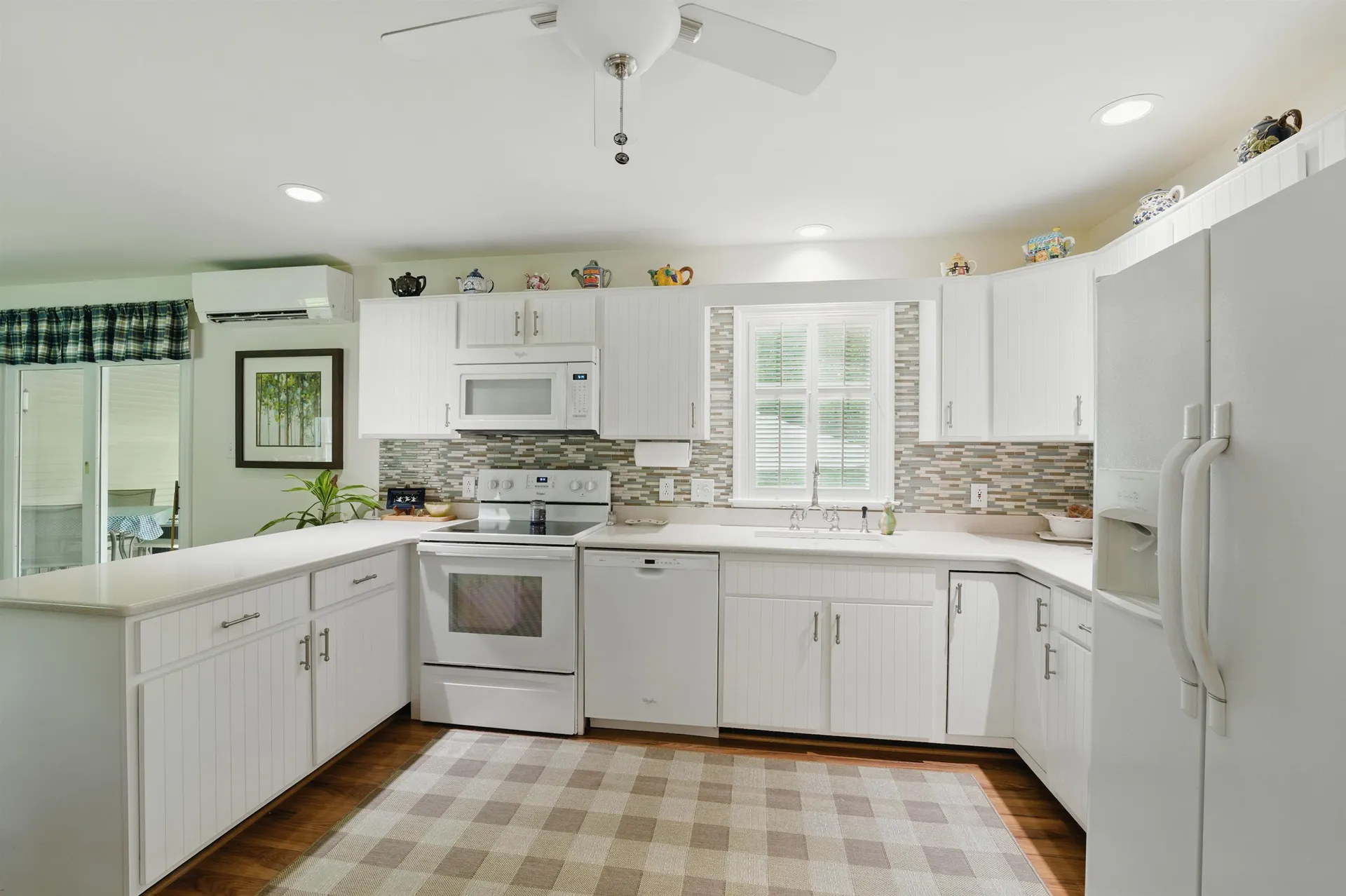 3 Dove Street Wolfeboro NH 03894