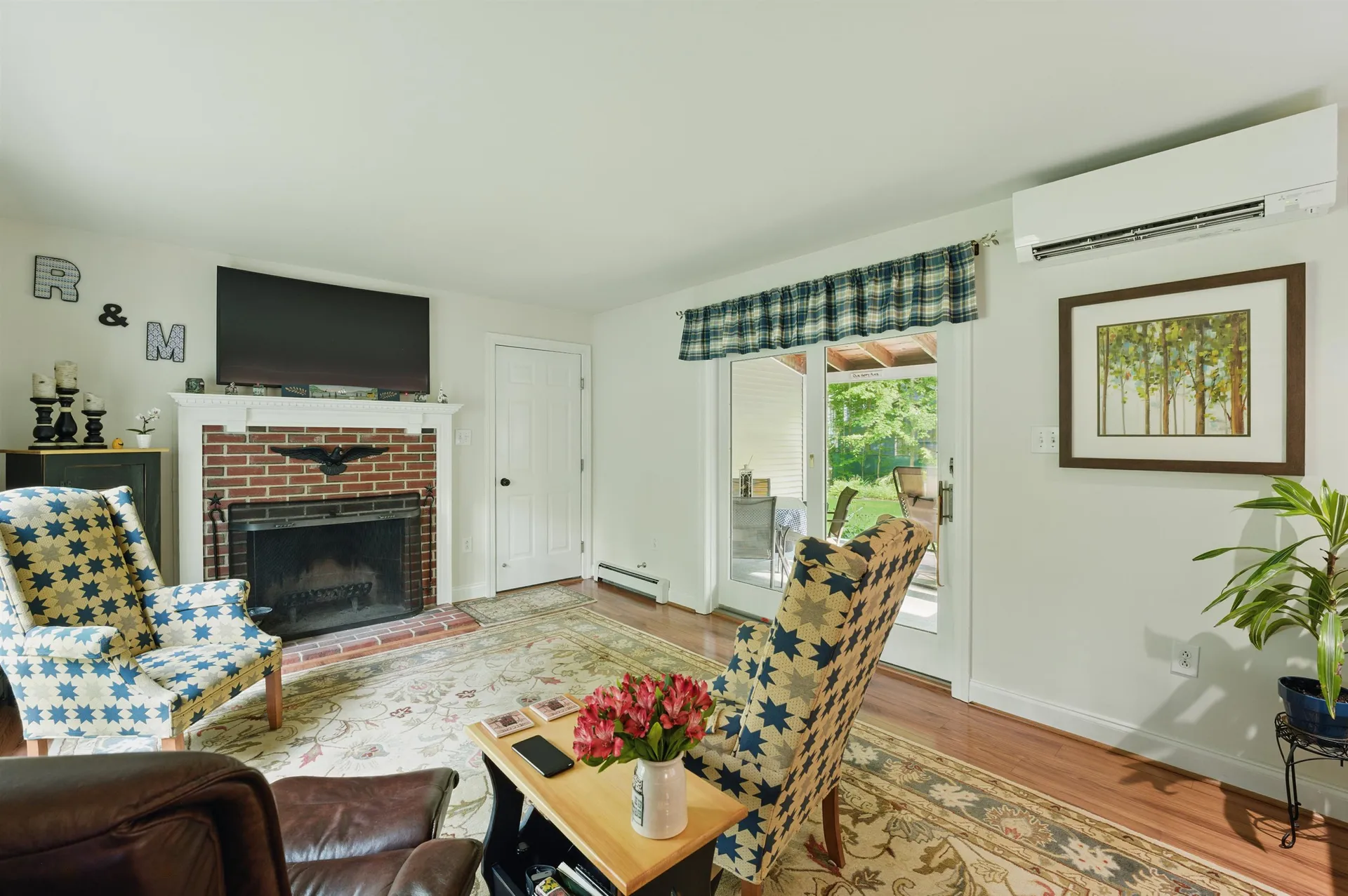 3 Dove Street Wolfeboro NH 03894