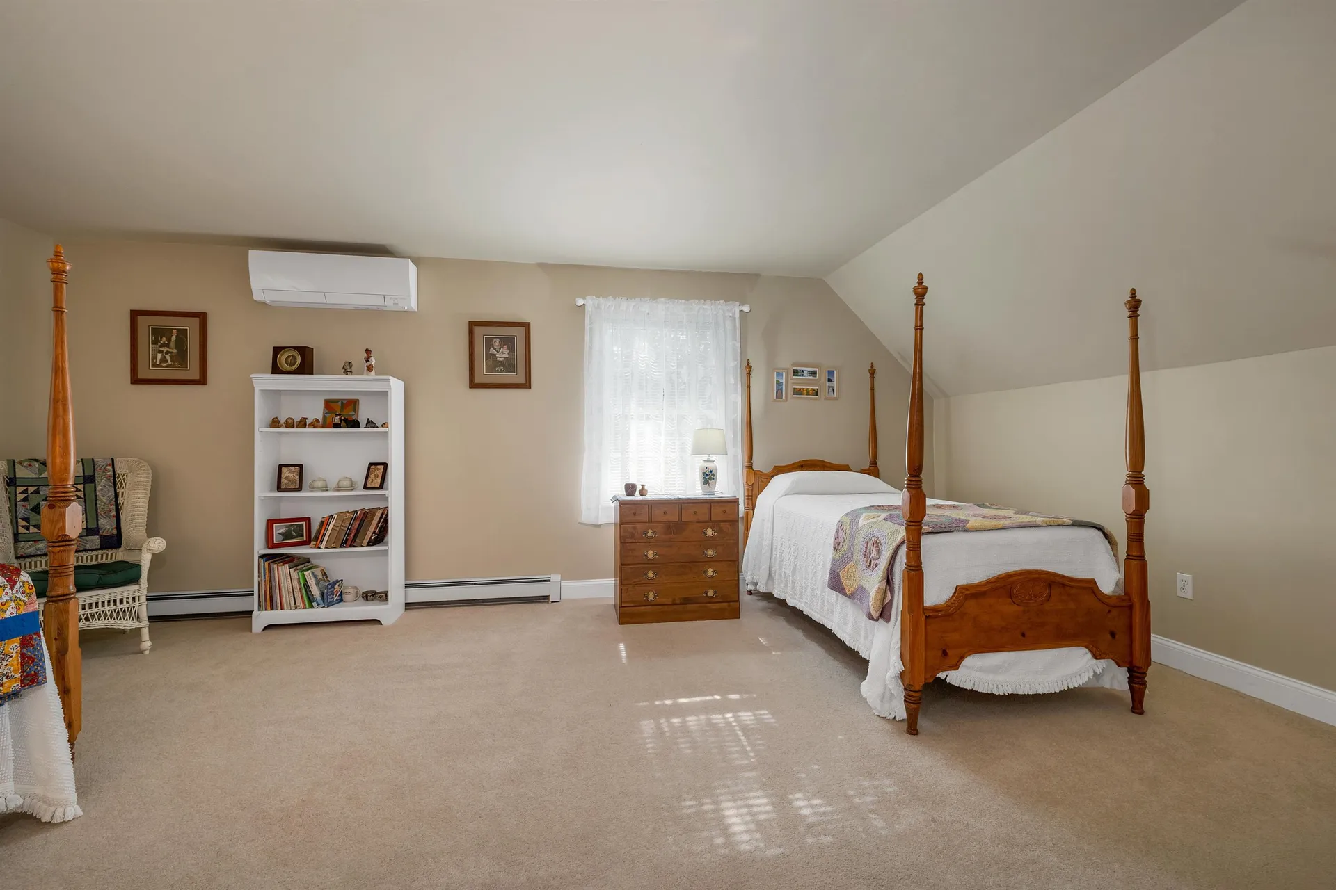 3 Dove Street Wolfeboro NH 03894