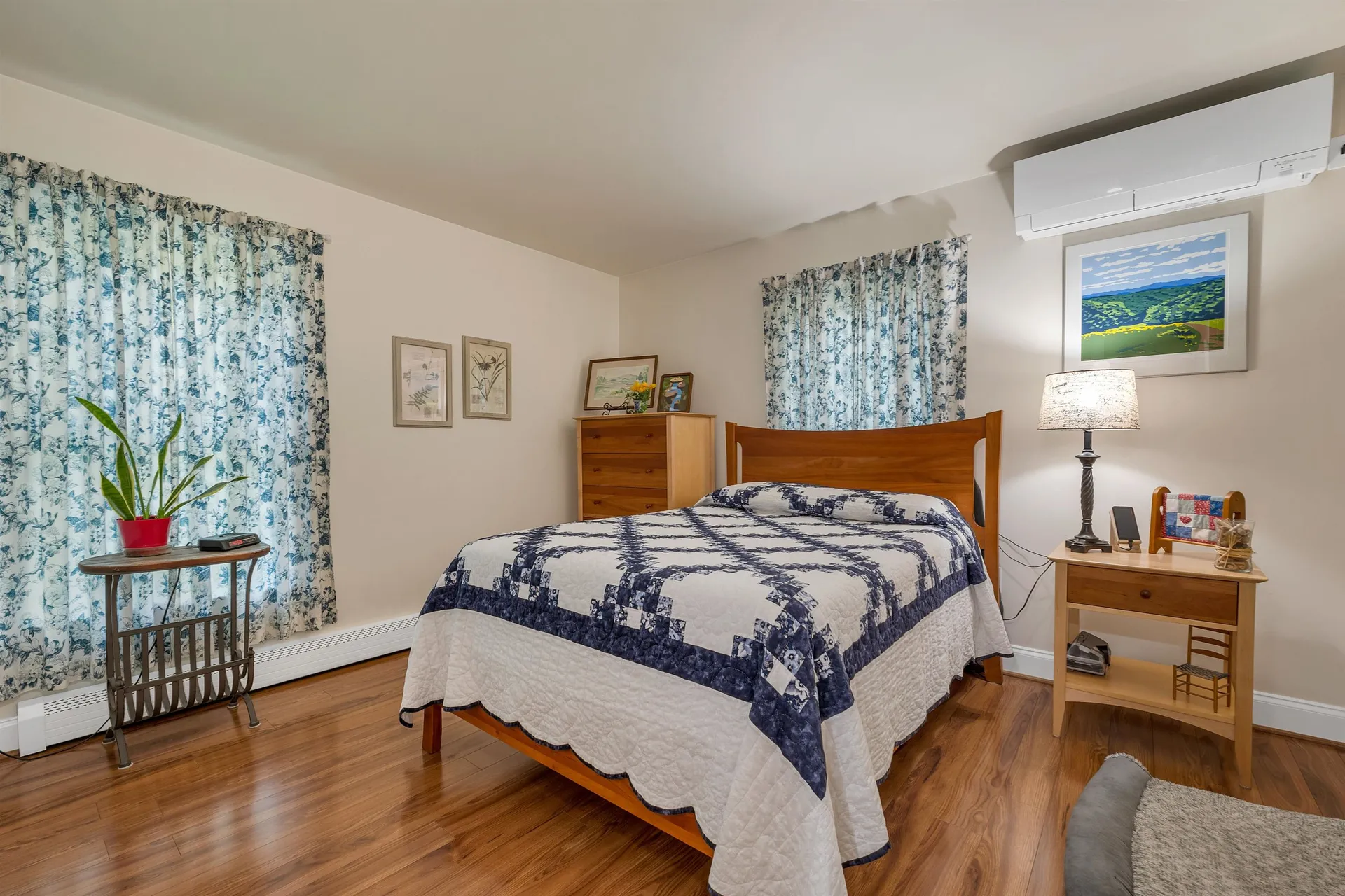 3 Dove Street Wolfeboro NH 03894