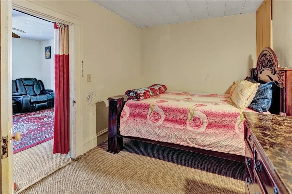 174-176 North Champlain Street Burlington VT 05401