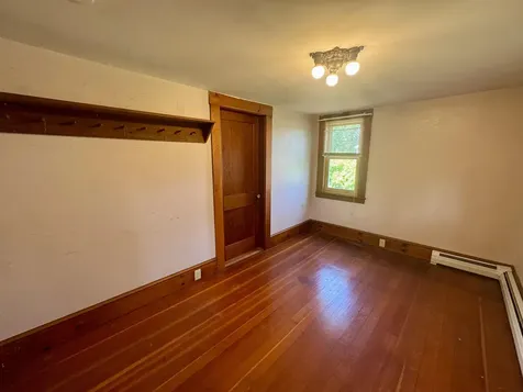 17 Liberty Hill Road Henniker NH 03242