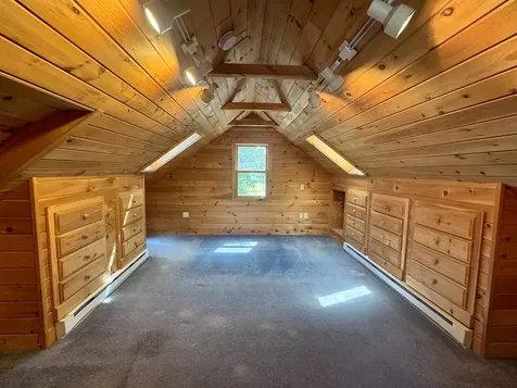 17 Liberty Hill Road Henniker NH 03242