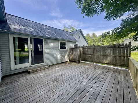 17 Liberty Hill Road Henniker NH 03242