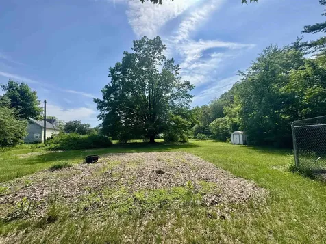 17 Liberty Hill Road Henniker NH 03242