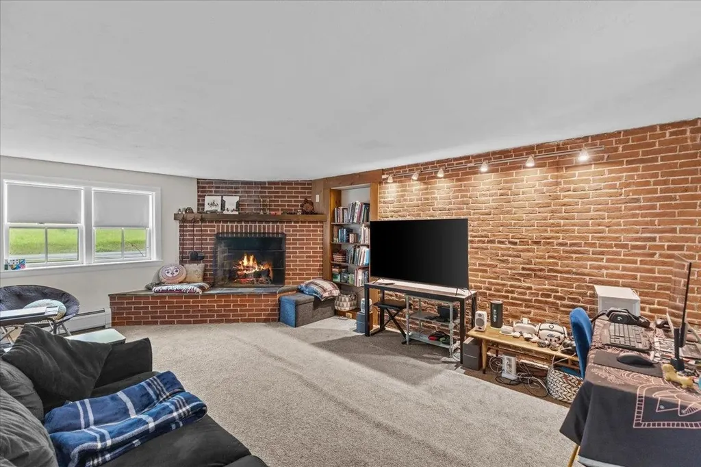 2233 Pucker Street Stowe VT 05672