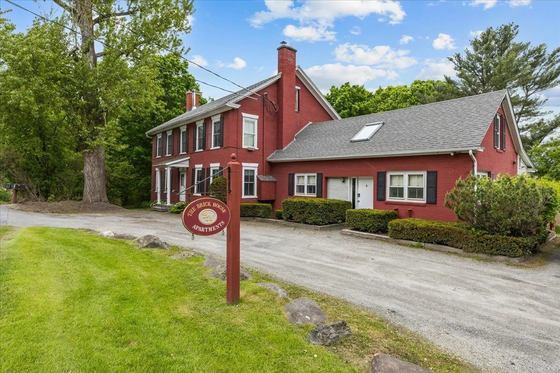 2233 Pucker Street Stowe VT 05672
