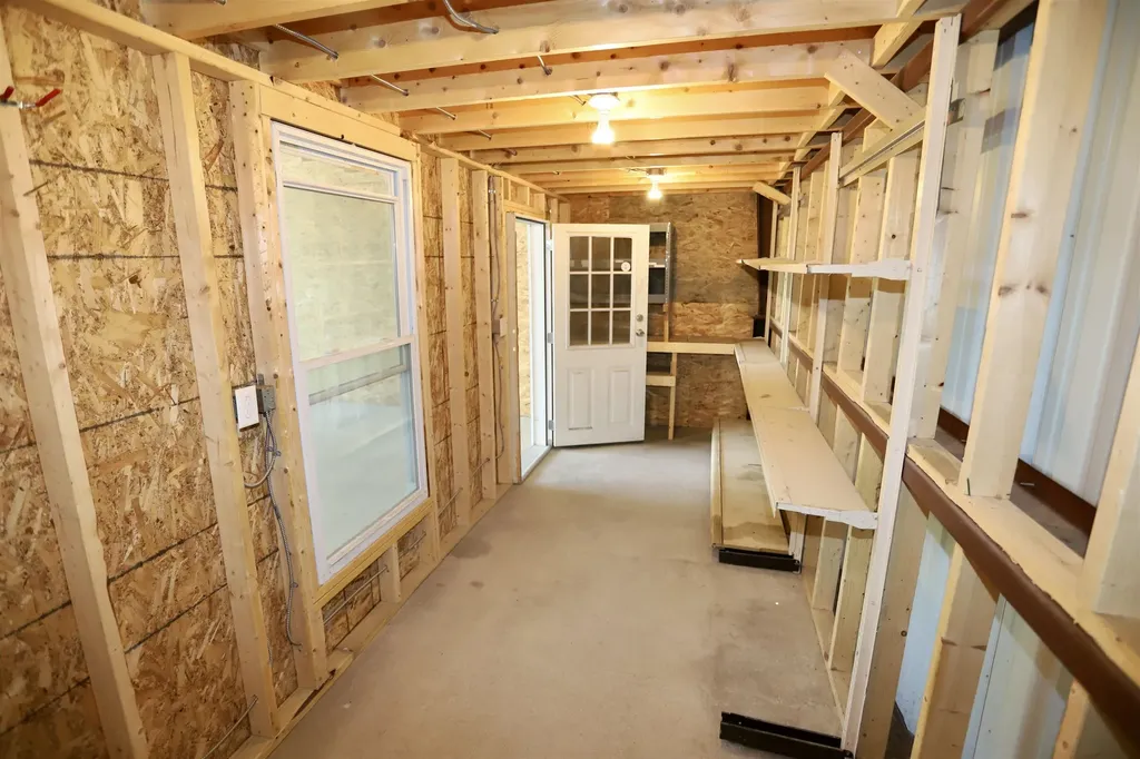 1698 Crawford Road Newport City VT 05855